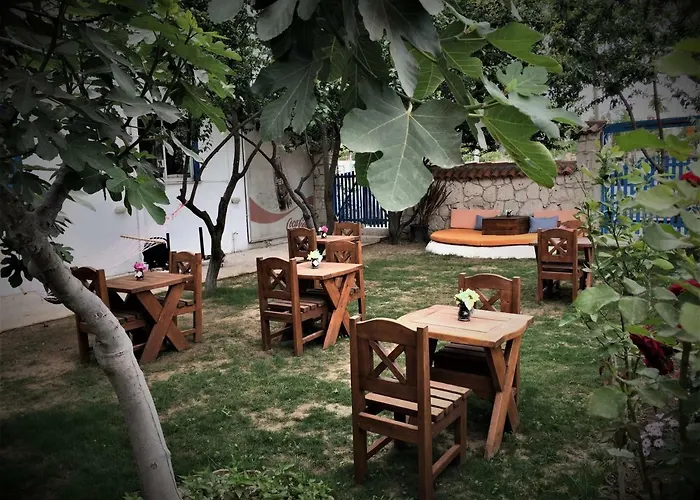 Tuana Butik Çeşme