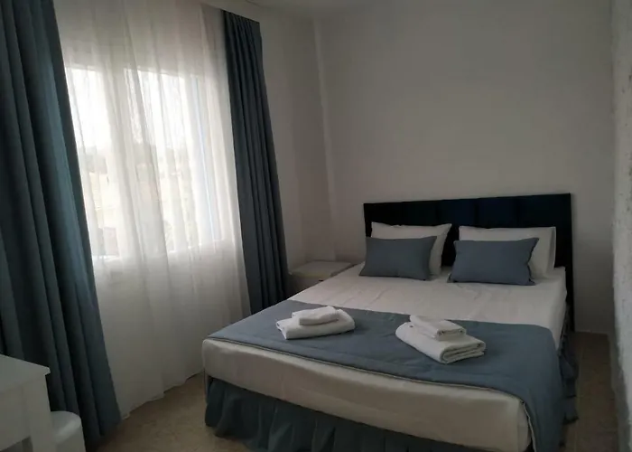 Tuana Butik