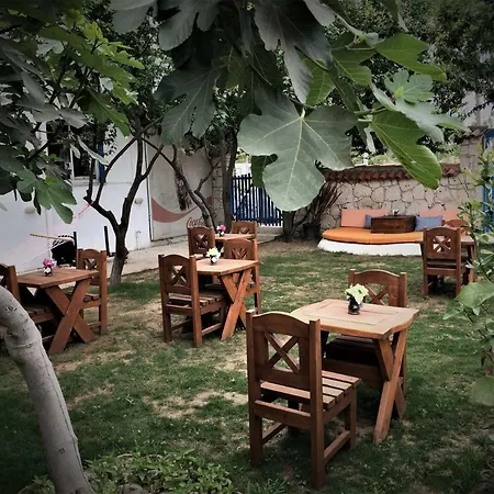 Tuana Butik Кешме